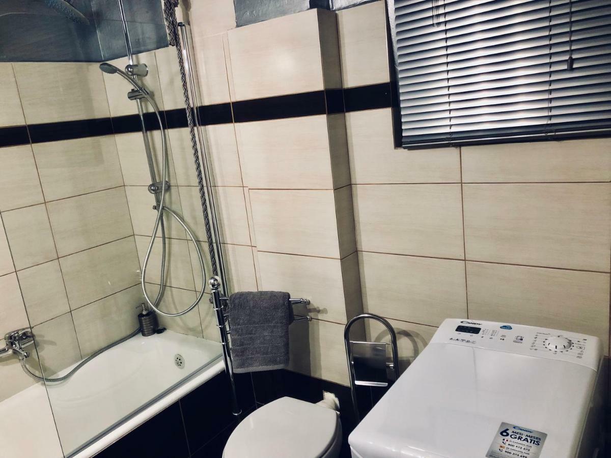 Athenaeum Acropolis Residence 1Min To Museum Екстериор снимка