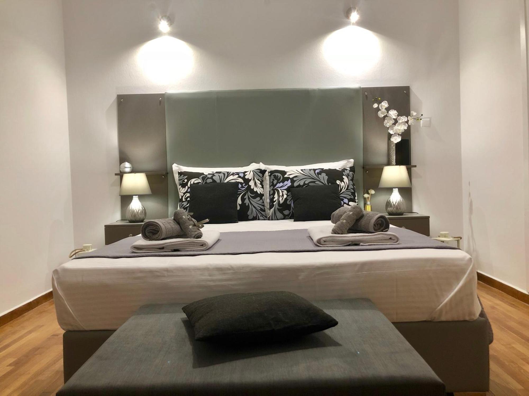 Athenaeum Acropolis Residence 1Min To Museum Екстериор снимка