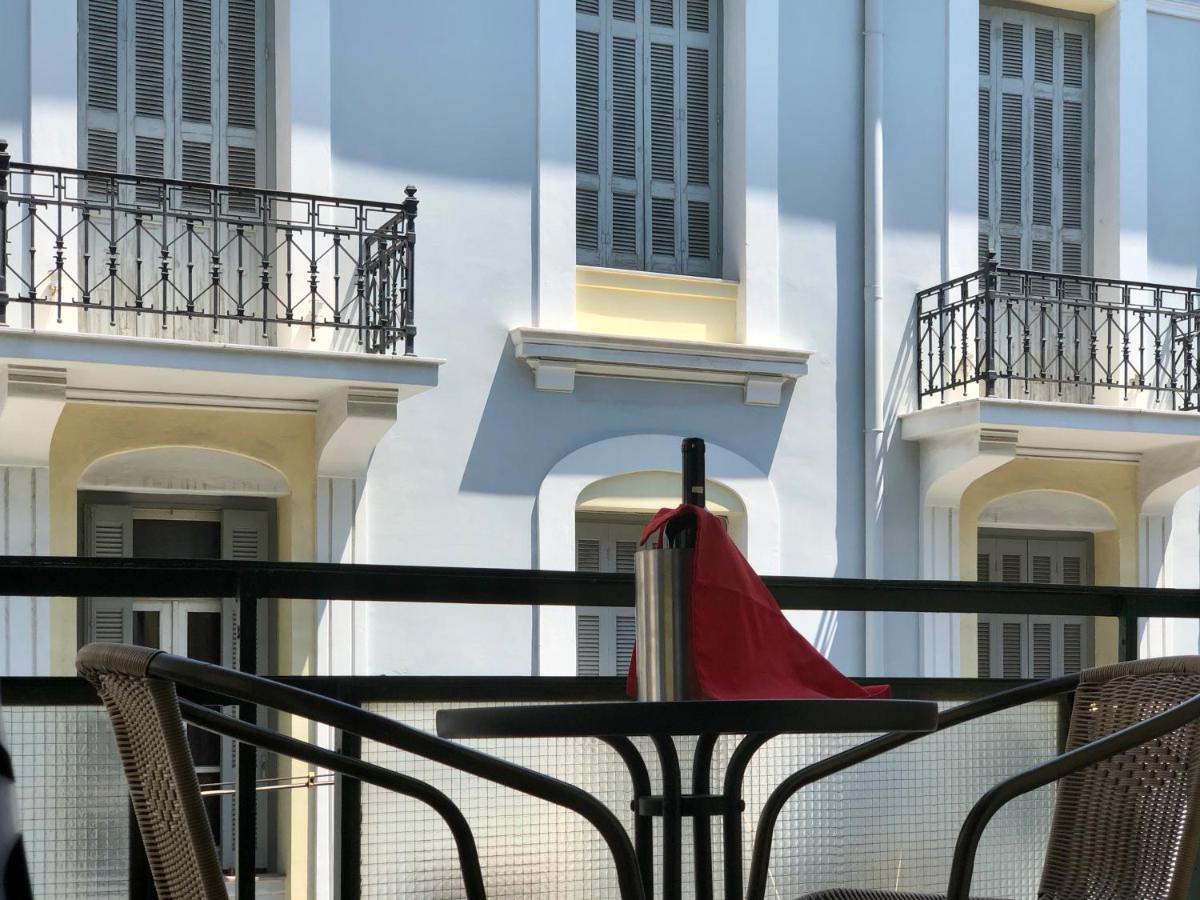 Athenaeum Acropolis Residence 1Min To Museum Екстериор снимка
